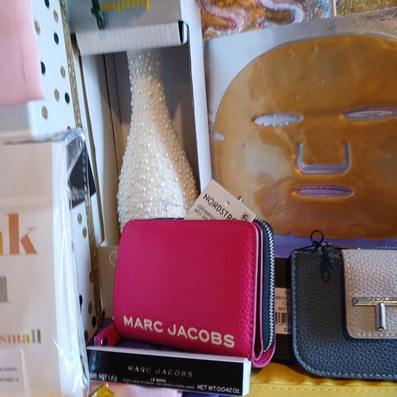 25+ Reseller Bundle - Picture 9 of 11